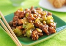 Lezatnya Ayam Kungpao Rumahan, Masakan Chinese Food Favorit yang Bisa Kamu Buat Sendiri