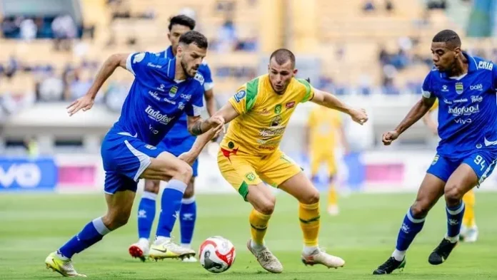 laga-persib-bandung-vs-persebaya-surabaya-1757674922189_1691.jpeg.webp.webp.webp