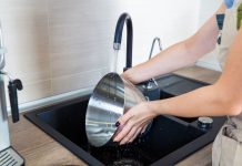 Tips Mudah Merawat Stainless Steel di Dapur agar Selalu Kinclong