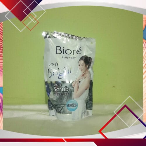 Biore Refill Body Foam Bright White Scrub 450ml