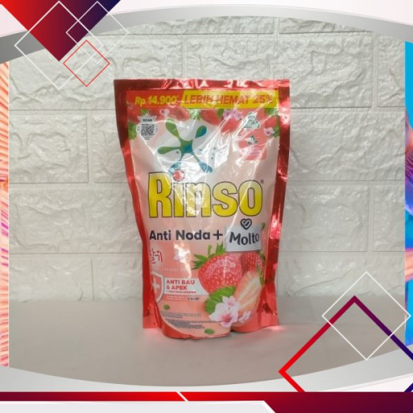 Rinso Anti Noda + Molto Korean Strawberry Refill 565ml