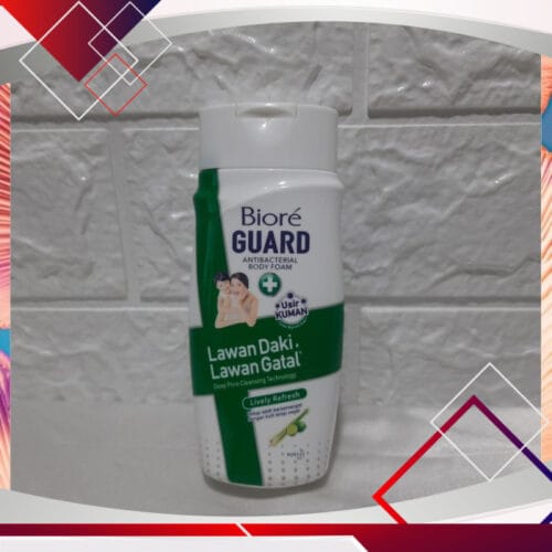 Biore Botol Guard Lively Refresh 100ml "